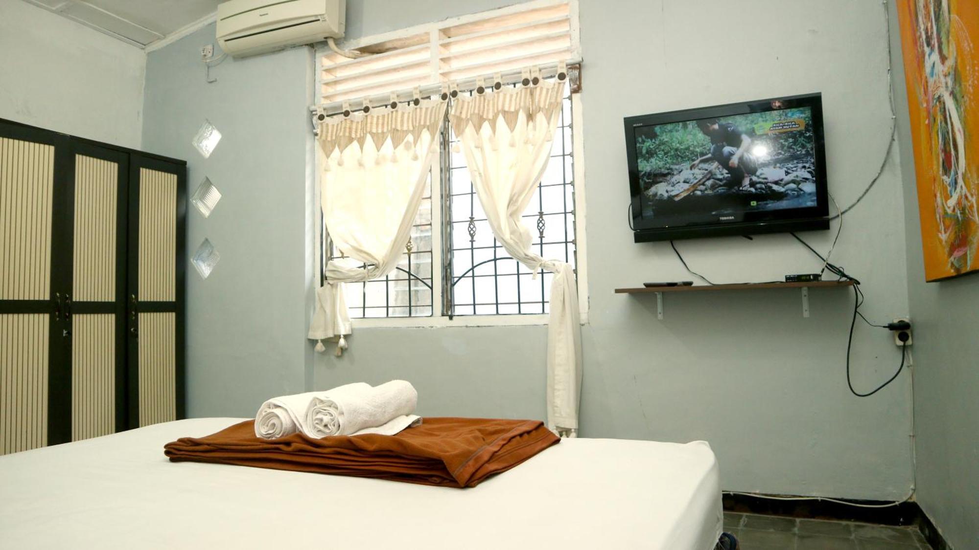 Budarno Homestay Kejayan Exterior foto